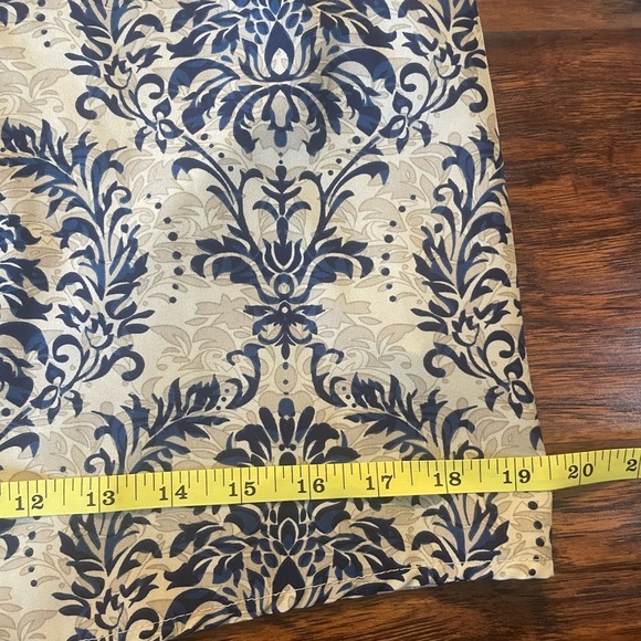 SHEIN Blue and Cream Patterned Button Down Shirt - Picture 11 of 12